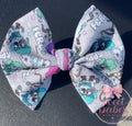 Feral muffin Bow